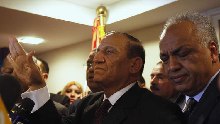 الشارع المصري ومصير عنان الانتخابي 