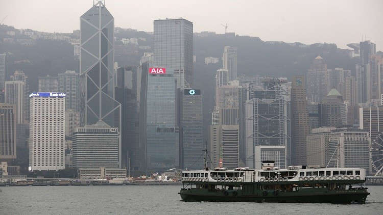 قنبلة أمريكية تثير الفزع وسط هونغ كونغ 