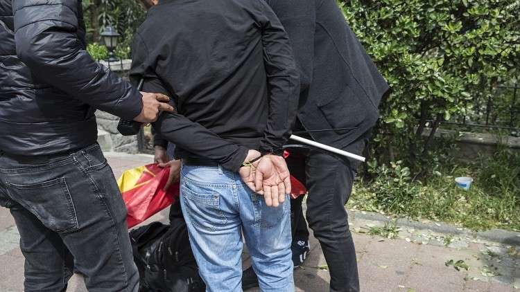 تركيا.. توقيف أكثر من 300 شخص لانتقاد العملية في عفرين