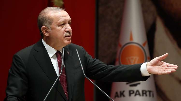 أردوغان يدافع عن "الجيش الحر"