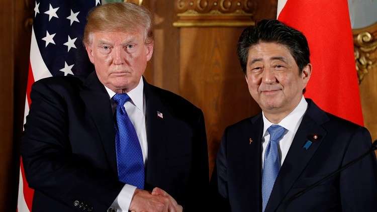 ترامب وآبي يناقشان قدرات اليابان الدفاعية