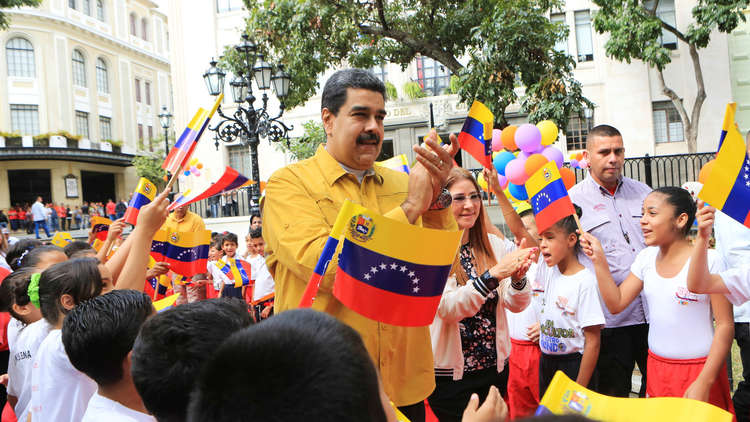 الحزب الحاكم في فنزويلا يرشح مادورو للانتخابات المبكرة
