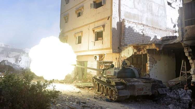 5 قتلى في اشتباكات بين الجيش الليبي ومسلحين قرب حقل نفطي