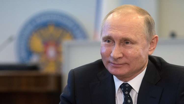 لجنة الانتخابات المركزية الروسية تسجل بوتين مرشحا لانتخابات الرئاسة 2018