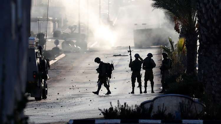 الجيش الإسرائيلي يقتل فلسطينيا بحجة محاولته طعن مستوطن