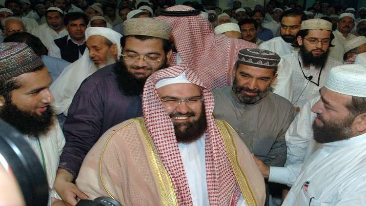 السديس: تدويل الحرمين دعوة نكرة وسابقة خطيرة 