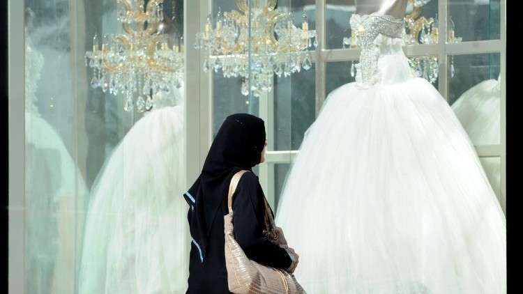  مليونيرة سعودية تبحث عن زوج تتسبب بحالة استنفار (فيديو)