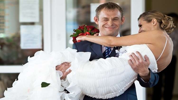 نحو 100 ألف زفاف في موسكو العام الماضي