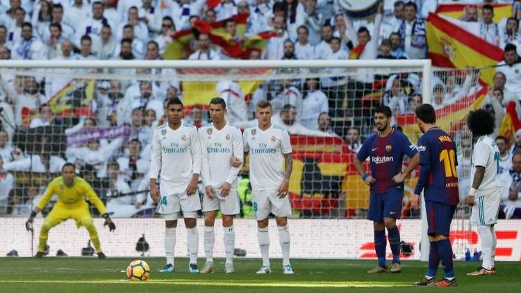 ريال مدريد في ورطة بسبب برشلونة