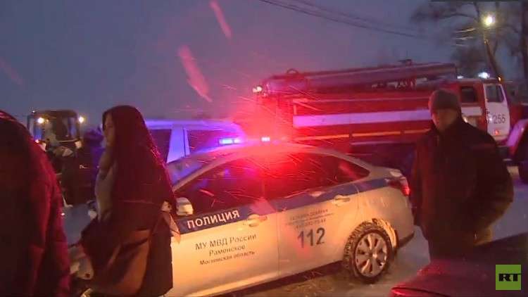 مصرع 71 شخصا في تحطم طائرة ركاب روسية في مقاطعة موسكو