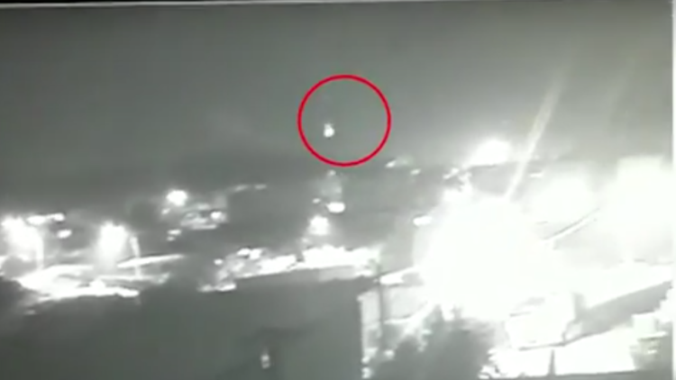 فيديو جديد يظهر لحظة تحطم مقاتلة الـ F-16 الإسرائيلية التي أسقطتها سوريا