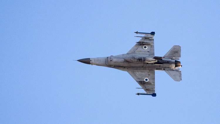 صحيفة: طائرة إسرائيلية أخرى تعرضت أيضا لخطر الإسقاط بصاروخ سوري
