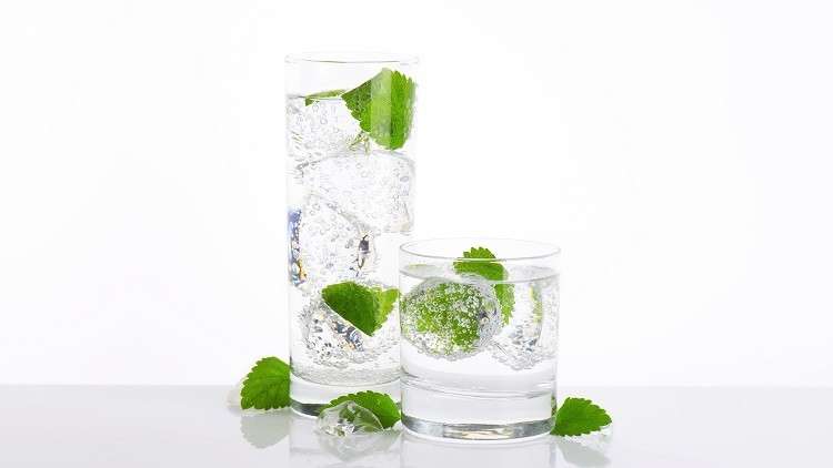  بدينة مدمنة على شرب مياه غازية تتحول إلى رشيقة