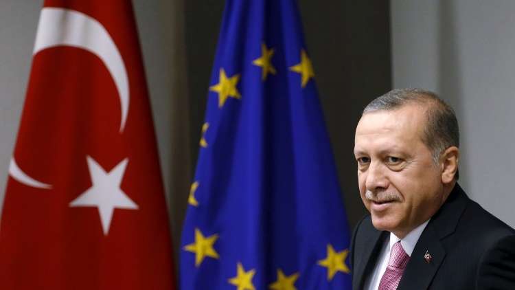 أردوغان: استمرار الدعم الأمريكي للأكراد السوريين سيؤثر على قراراتنا