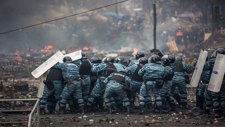 قناص جورجي يتهم نوابا أوكرانيين بقتل المواطنين أثناء الانقلاب في كييف