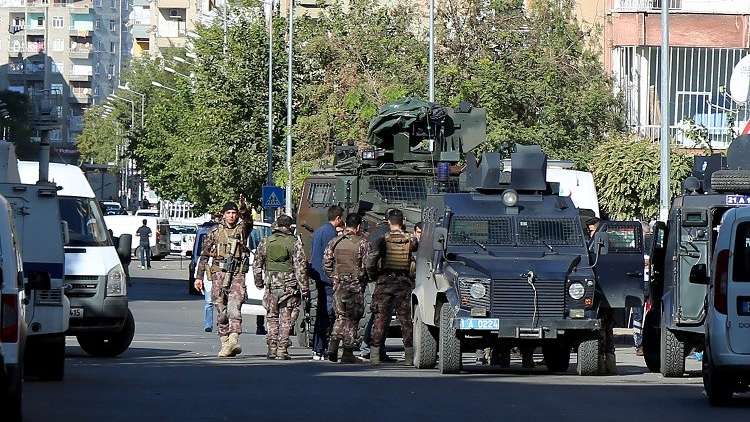 تركيا تفرض حظر التجوال في ديار بكر ذات الغالبية الكردية