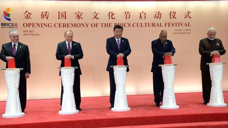 انطلاق أعمال قمة 