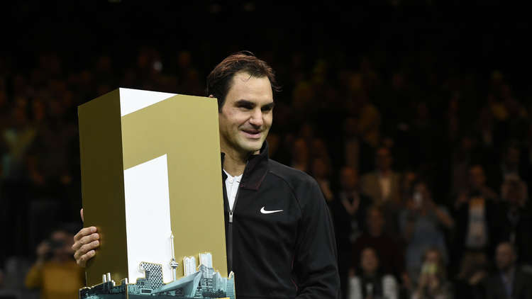 فيدرر "أكبر لاعب تنس في التاريخ" يتصدر تصنيف المحترفين 