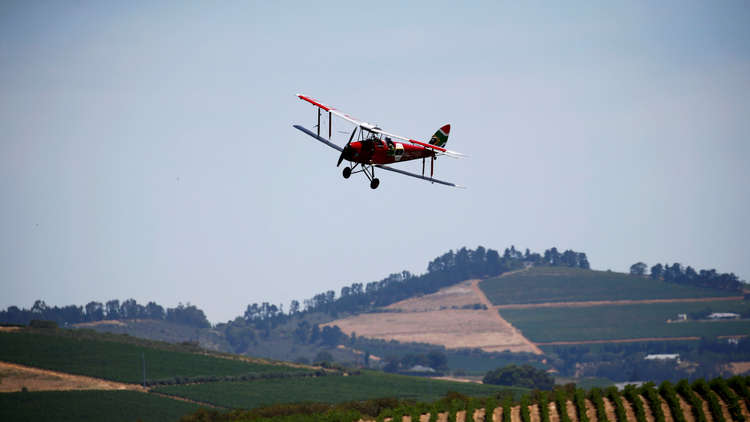 مقتل 3 أشخاص بتحطم طائرة شرقي فرنسا