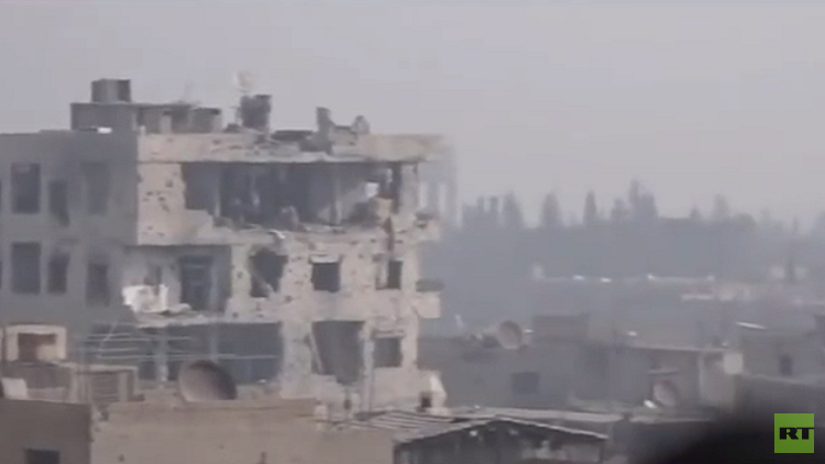 جرحى بقصف على دمشق والجيش السوري يواصل عملياته في الغوطة