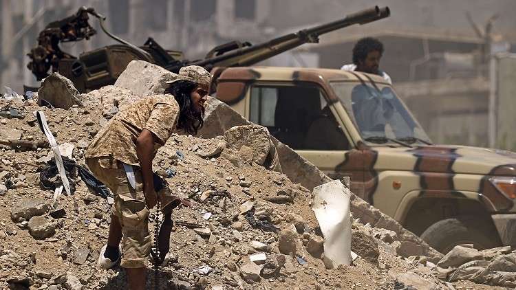 مقتل عدد من جنود الجيش الليبي في تفجير انتحاري إلى الجنوب من مدينة سرت
