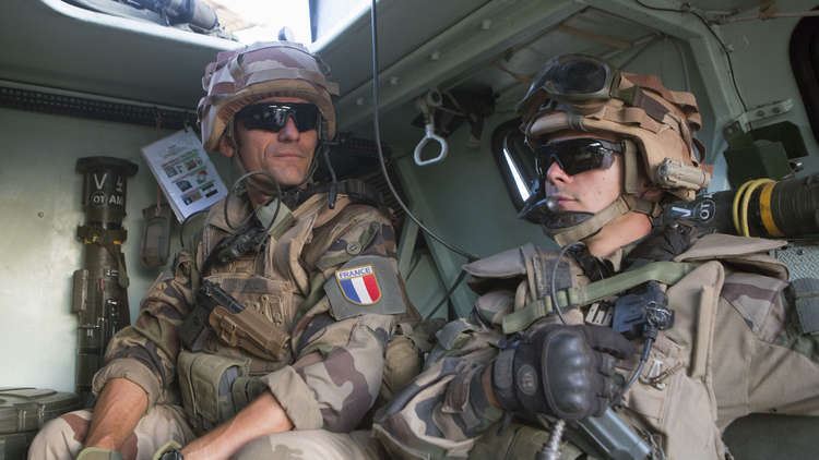 مقتل جنديين فرنسيين بتفجير في مالي