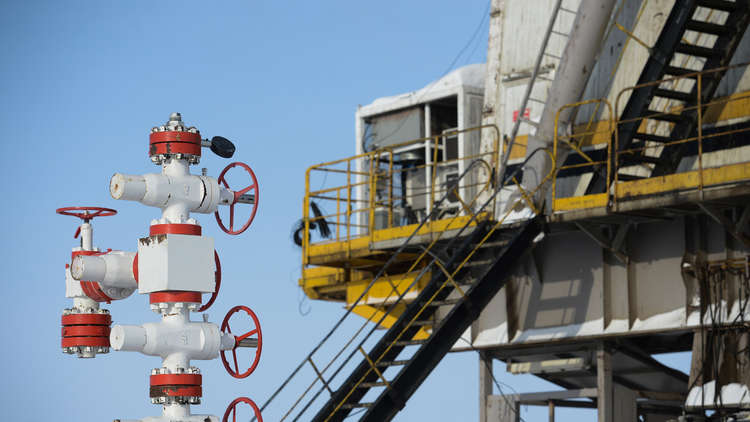 خبير يوضح حقيقة اتفاقية الغاز بين مصر وإسرائيل