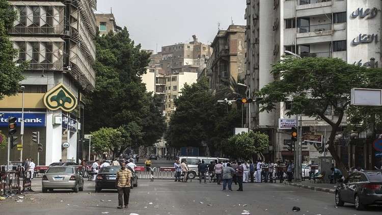 مصر.. مقتل 10 أشخاص بانهيار مبنى في القاهرة