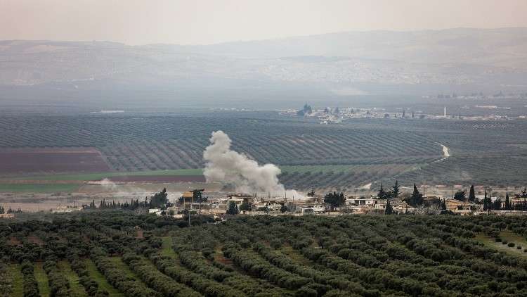 الجيش السوري يرد على قصف الجيش التركي لقافلة إغاثة في عفرين