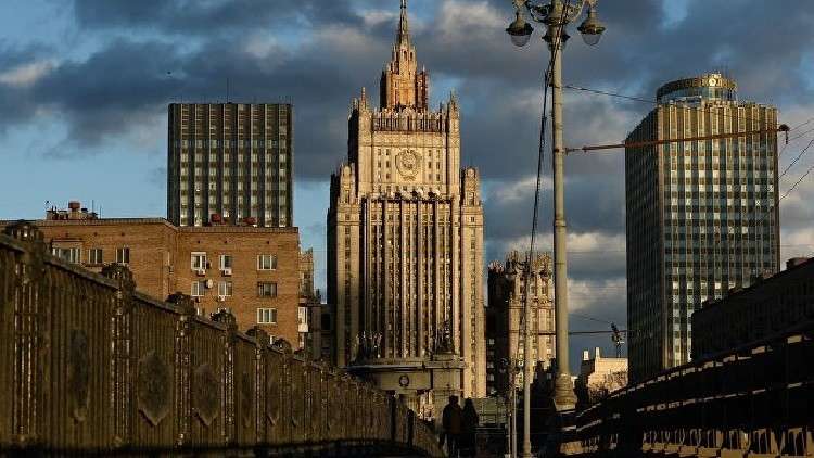بوغدانوف يبحث مع السفير السعودي في موسكو ملفات سوريا واليمن والخليج