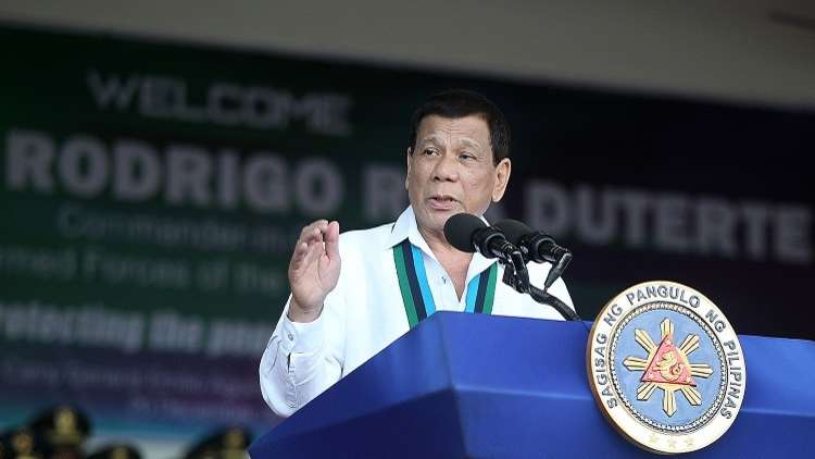 رئيس الفلبين يحظر على جيشه المشاركة بنزاعات الشرق الأوسط