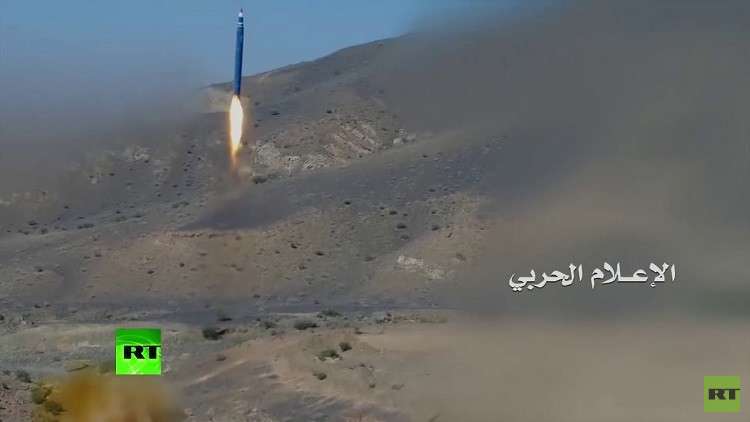 الحوثيون يعلنون استهداف مبنى قيادة القوات الإماراتية في مدينة مأرب بصواريخ باليستية