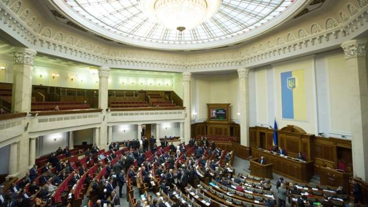 بدء سريان مفعول قانون حول إعادة دمج دونباس شرق أوكرانيا