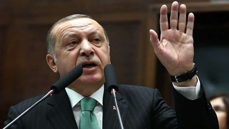  أردوغان ينفي استهداف الجيش التركي مدنيين في عفرين