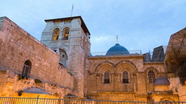 عشراوي: العدوان الإسرائيلي على الكنائس هو عدوان على الكل الفلسطيني