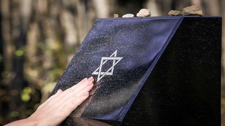 وارسو.. القانون البولندي الذي أغضب إسرائيل يدخل حيز التنفيذ