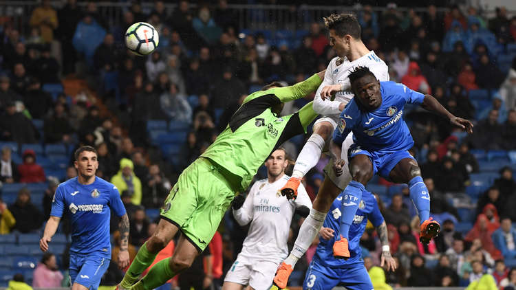  ريال مدريد يستعد لباريس سان جيرمان بثلاثية أمام خيتافي