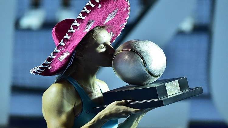 تسورينكو ملكة لبطولة أكابولكو للتنس