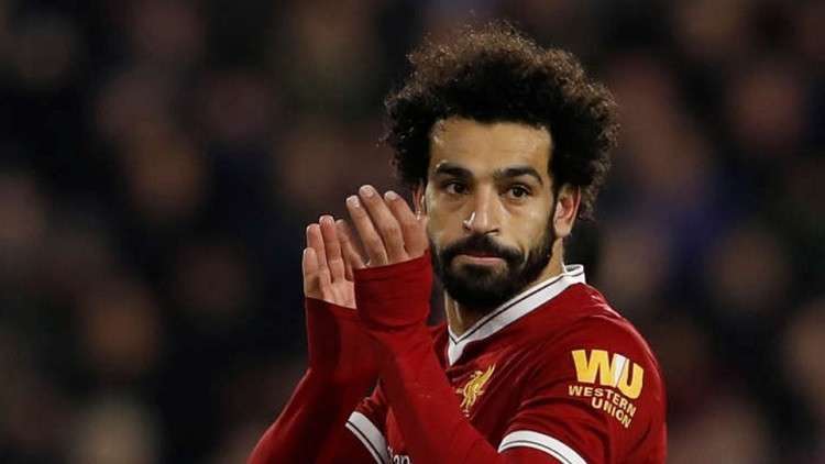 سيدات ينشدن أغنية للفرعون المصري محمد صلاح وسط ليفربول (فيديو)