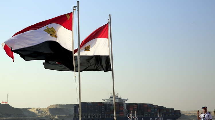 مصر.. مشروع خط حديدي لربط المتوسط والأحمر