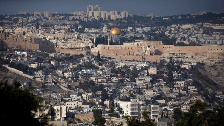 إسرائيل تتواصل مع عدد من الدول لنقل سفاراتها إلى القدس