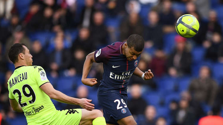 مبابي يقود سان جيرمان للفوزعلى أنجيه في "الليغ1"