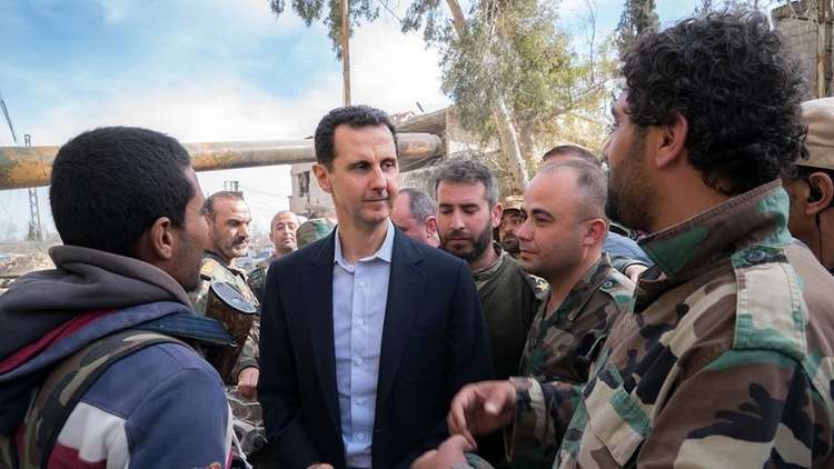 الرئيس السوري يزور جبهات القتال في الغوطة الشرقية