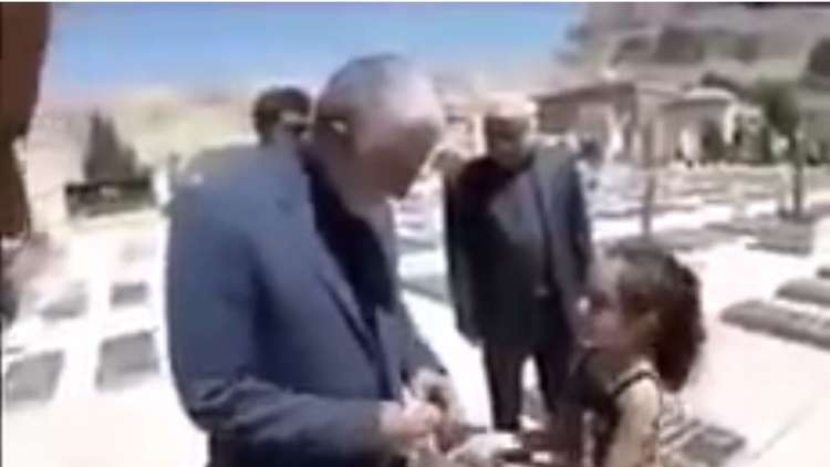 سليماني بين "المقبرة والشكولاته" والتأويلات المريبة