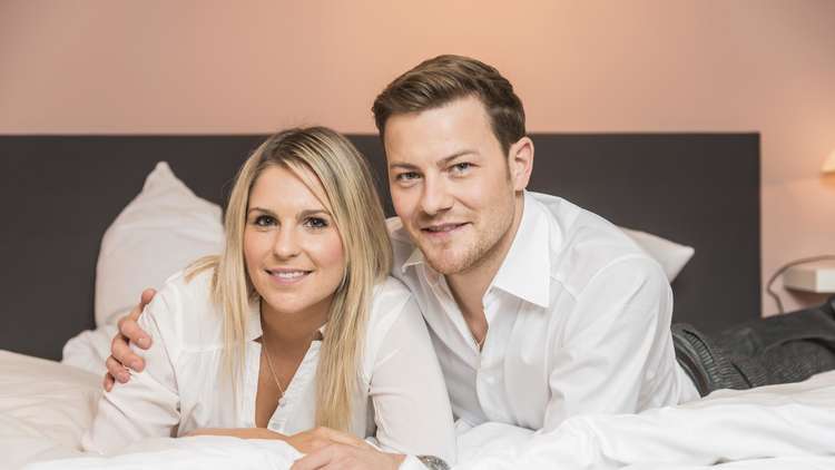 للأزواج..  الصباح لا يبدأ بالقهوة فقط!