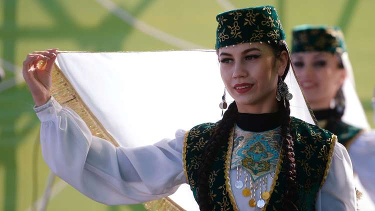 بوتين يهنئ شعوب روسيا بعيد نوروز