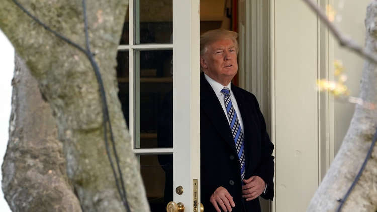 ترامب يوقع قانون الميزانية رغم تهديده باستخدام الفيتو ضده