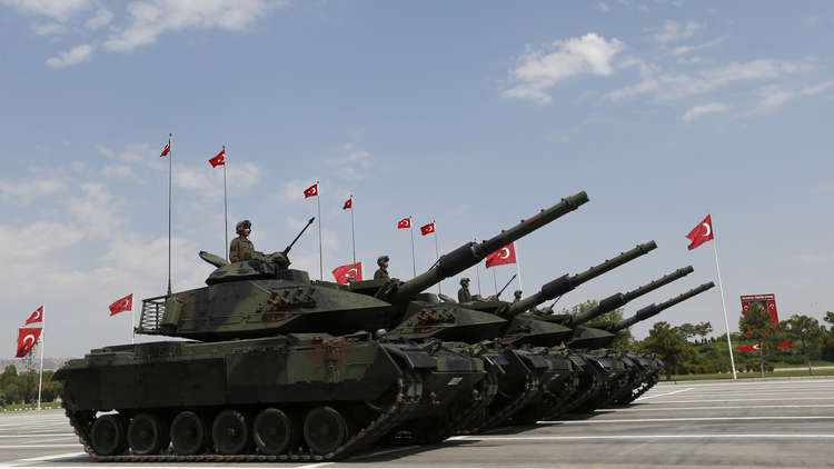 تركيا تنشئ قاعدة استراتيجية تحت الأرض