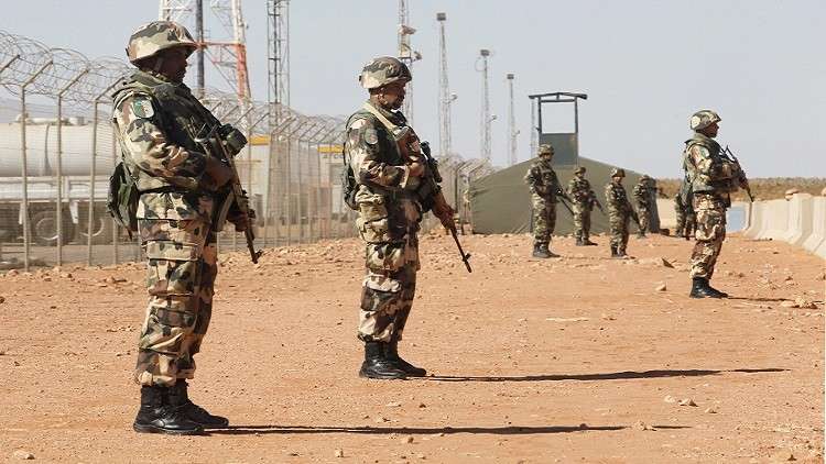 الجزائر.. اكتشاف ترسانة أسلحة قرب الحدود مع مالي (صور)