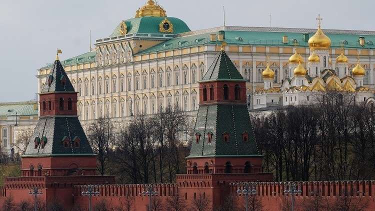 الكرملين: موسكو سترد بالمثل على طرد دبلوماسيين روس